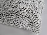 Quantum Interior XXL Kuschelkissen 3-D Kissen gefüllt Wave, Wellen-Optik Kunstfell Sofa-Wohnzimmer, Bett oder Schlafzimmer Dekoration(70x70 cm)