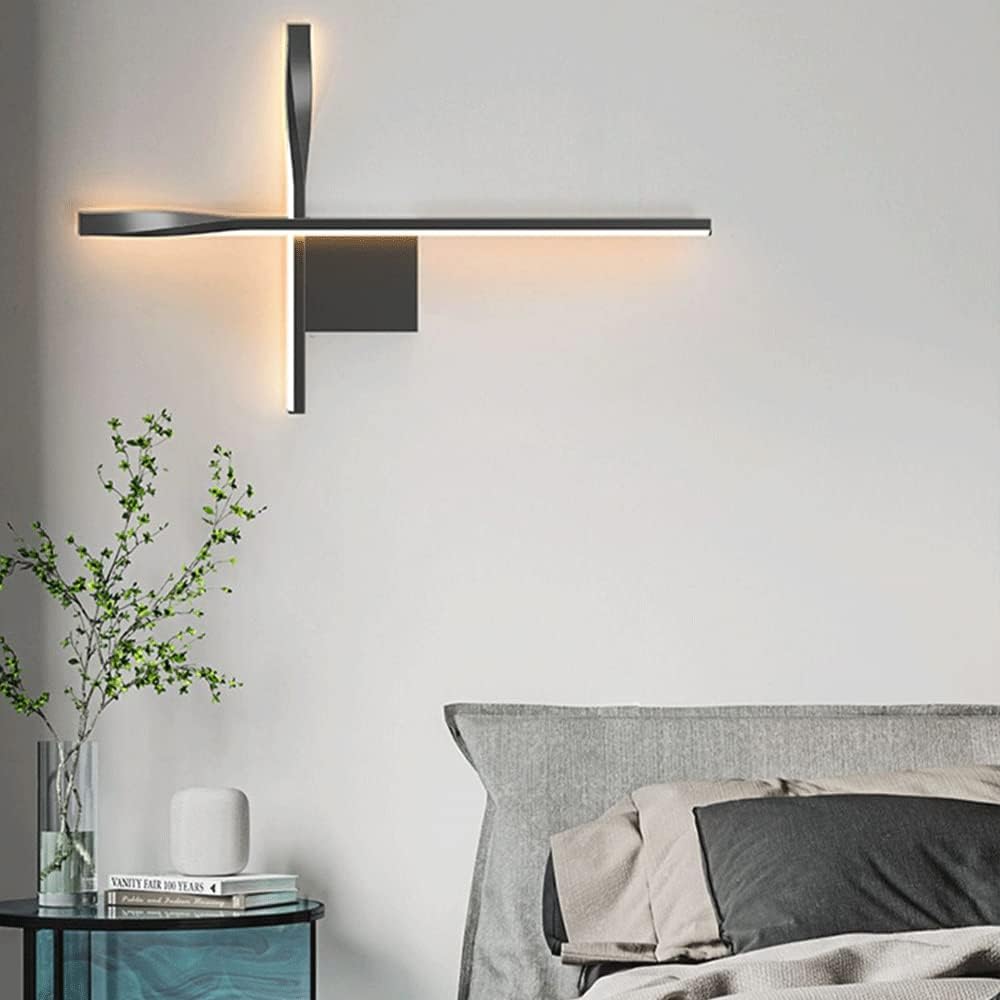 Nowoczesna dekoracyjna lampa ścienna LED do sypialni - liniowa lampa ścienna w kształcie krzyża, długa metalowa lampa z akrylowym kloszem