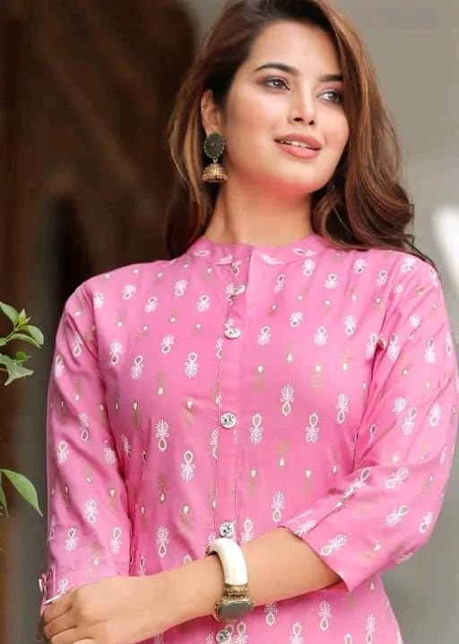 Image of Women's Printed Straight Kurti, 3 /4 Sleeves, Button-Down Front, Side Slits with Pockets