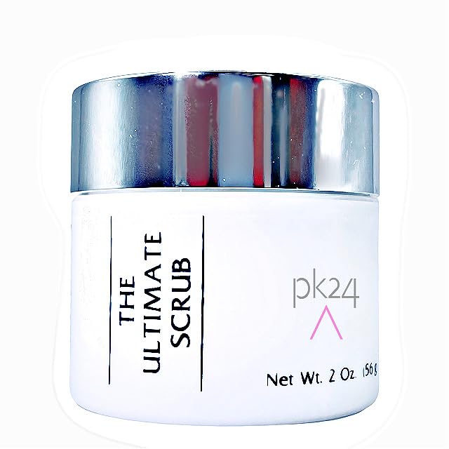 PK24 's The Ultimate Scrub Microfoliant Hidratante para una piel pulida más brillante y suave. Los microgranos no abrasivos reducen visiblemente los