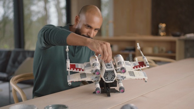 LEGO Star Wars Ultimate Collector Series X-Wing Starfighter