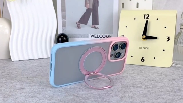 Apple iPhone 15 ピンク 本体 ケース付き、充電器、美品 iPhone 15