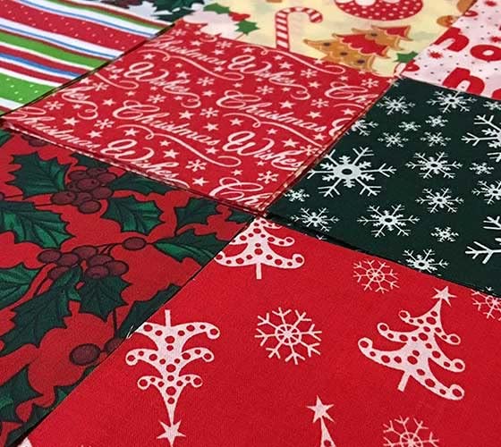 100% Polycotton Fabric Patchwork Squares - Christmas Snowflakes Gingermen Bread Puddings Dogs Red Green - Sewing Quilting Dress Fabric - Simply Sew Crafty™ (4", Assorted Christmas Mix)