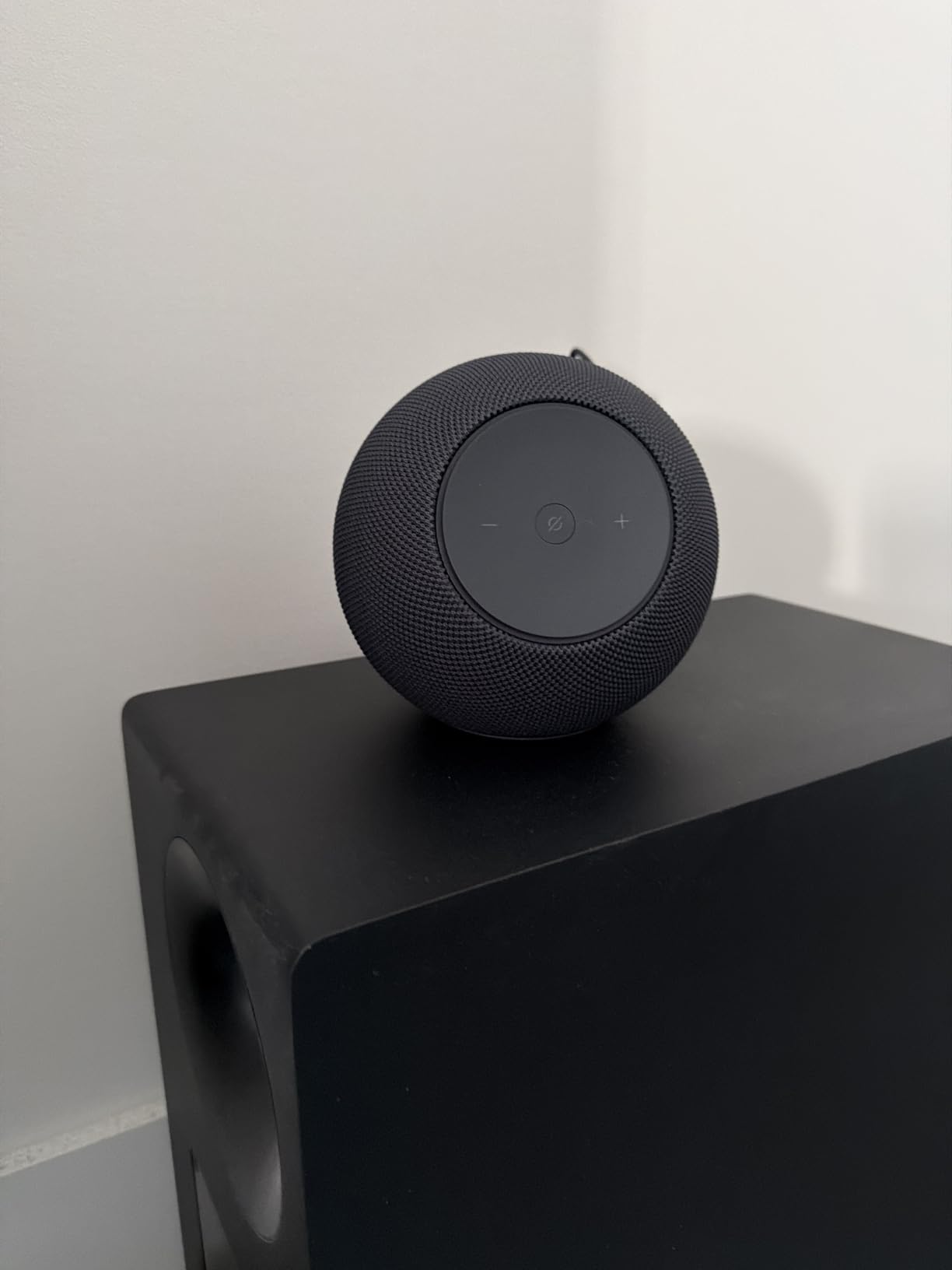 Echo Studio design close-up