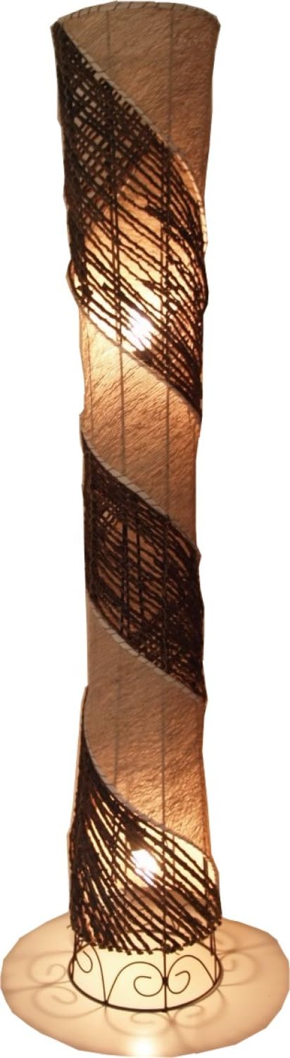 Stehlampe handgemacht aus Naturmaterial, Rattan und Kokos, Modell Fatima | Wunderschöne Stehleuchte, natürliche Lichtatmosphäre, ideal zum Entspannen, handgefertigt in Bali.