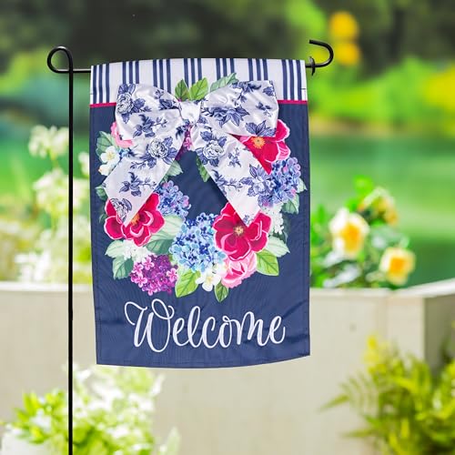 Evergreen Flag Chinoiserie Bow Floral Wreath Applique Garden Flag