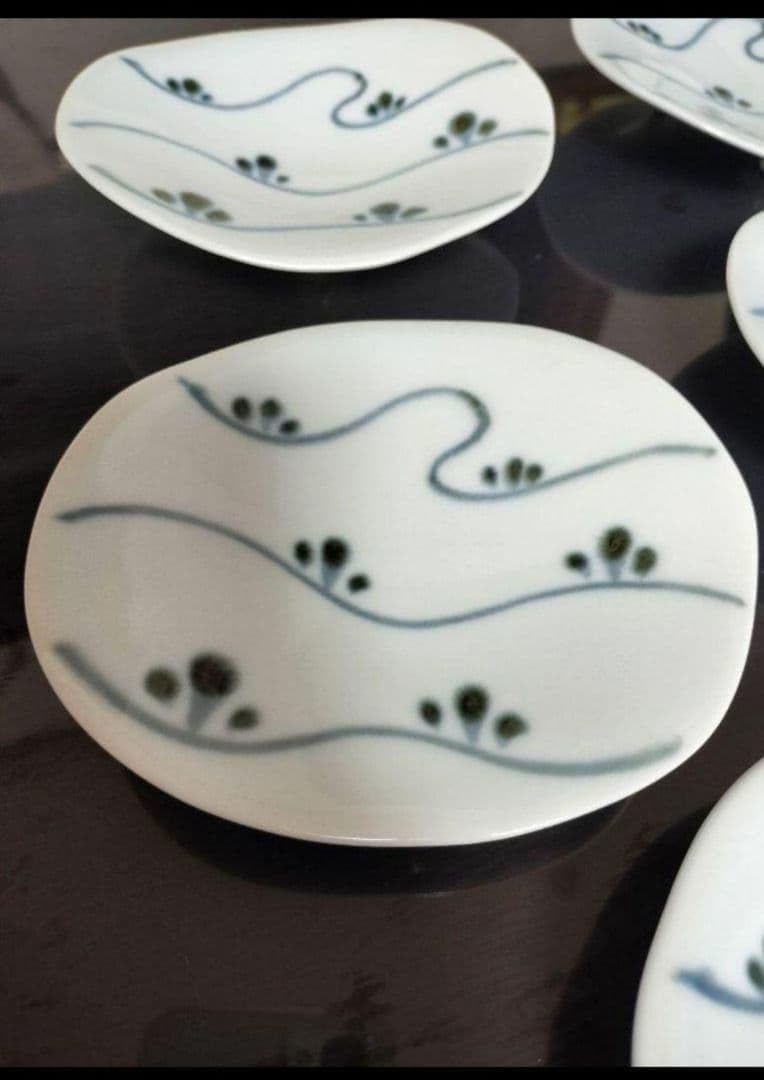 波佐見焼 銘々皿 三足 足付き 小皿 ５枚