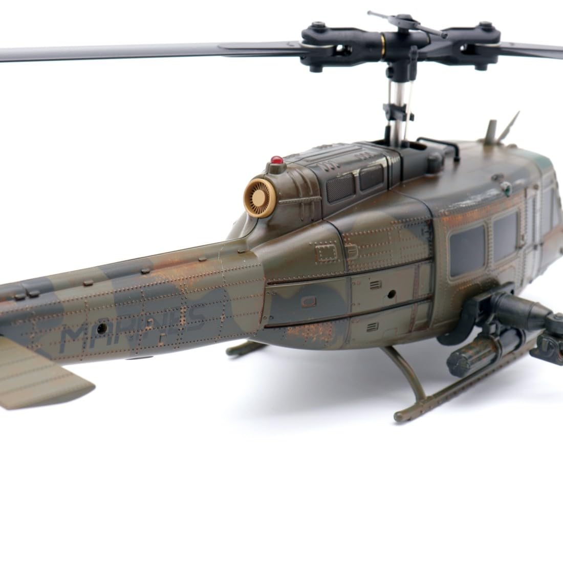 1/48 RC ERA C032 UH-1 Huey 6-Kanal RC Hubschrauber ohne Paddel, Optical-Flow-Positionierung, Handbemalte Limited Edition, Maßstabsgetreues Militärmodell(2 Batterien)