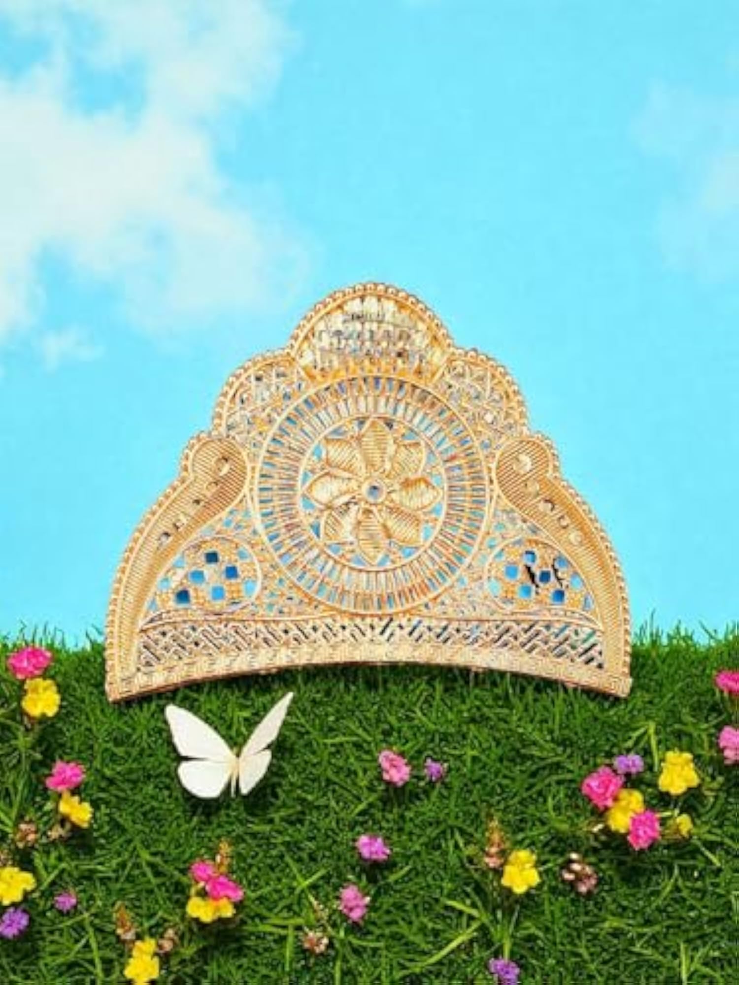 Heritage Style Golden Bridal Mukut with Leaf Motifs