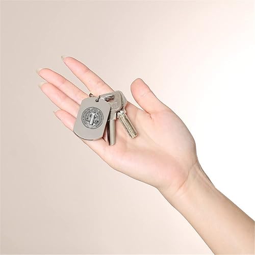 Miniatura 4 de Llavero de acero inoxidable con texto en inglés San Benito para mujeres y hombres, con citas de oración de Cristo católico, San Benito, con cita