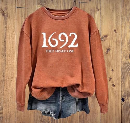 1692 They Missed One Halloween Shirts for Women Salem Witch Long Sleeve Shirt Halloween Hocus Pocus Pullover Tops4