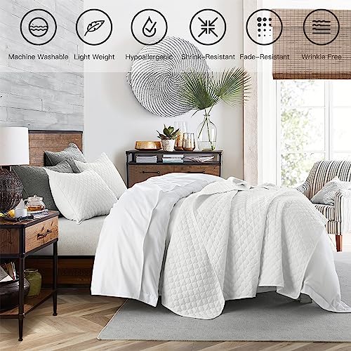 White Quilt Queen Size, Lightweight Quilt For Summer Ultra-Soft Microfiber Modern Style Quilted Clouds Pattern Bedspread Quit Set 3 Pieces（(1 Quilt And 2 Pillow Shams) #TOP3