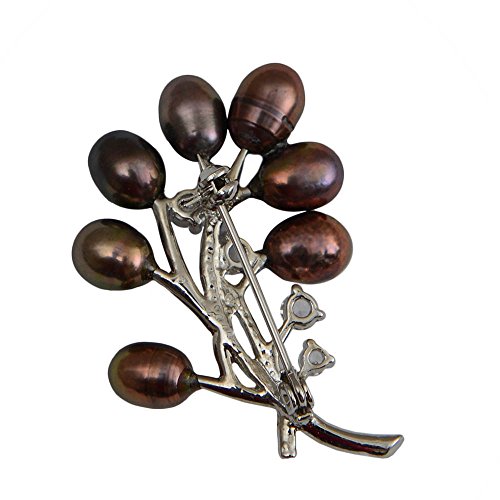 Elegant Freshwater Pearl Brooch