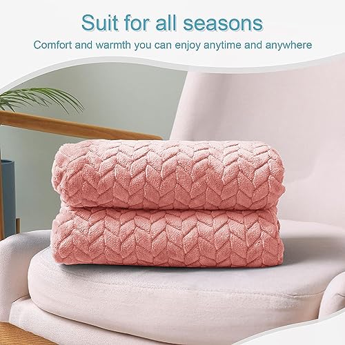Image of Amazon Brand - Umi Premium Plush AC Blanket - Lightweight Luxurious Soft Leaf Flannel Blanket, Super Soft Cozy and Comfy for Couch - (Double - 228 x 228 CM, Orange)| TC - 200