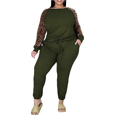Women's 2-Piece Jogger Set with Leopard Print