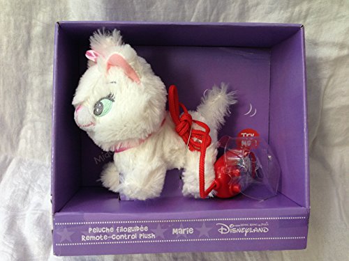 walking talking cat toy