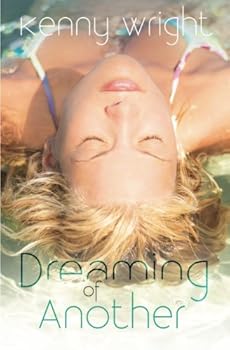 Paperback Dreaming of Another Book