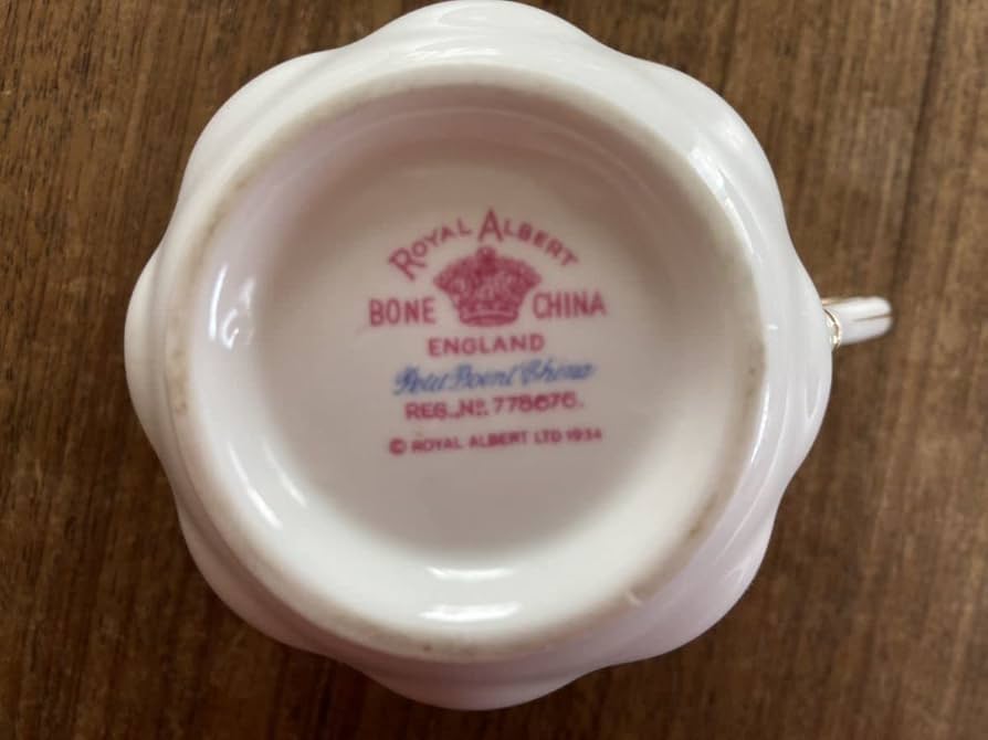 Amazon | ROYAL ALBERT ロイヤルアルバート プチポワン 刺繍柄