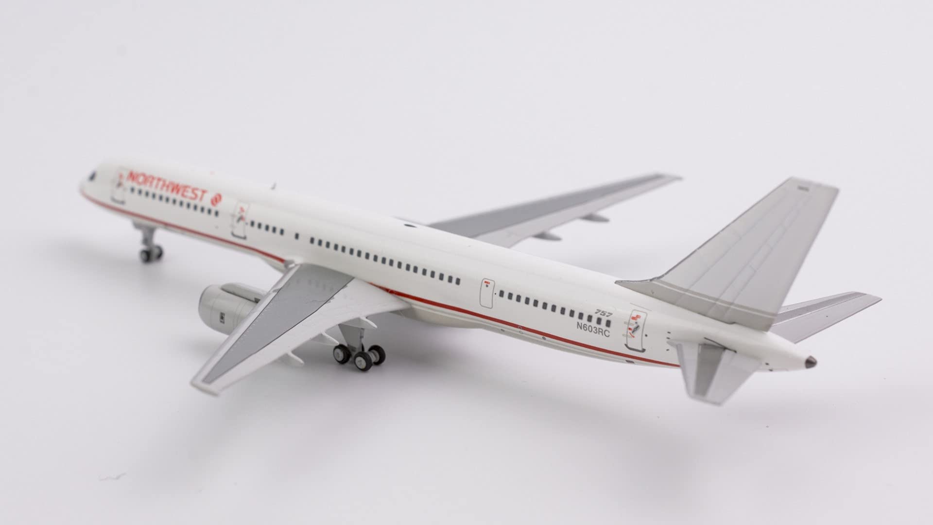 53031 Boeing 757-200 Northwest Airlines Republic's Scheme N603RC - Escala 1/400