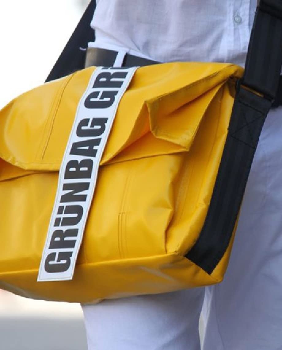 Carry Nachhaltige Rolltop Laptoptasche, Unisex premium qualität & handgemacht, Umhängetasche, 9L