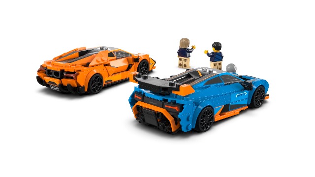 Watch LEGO Speed Champions Lamborghini Revuelto & Huracan STO