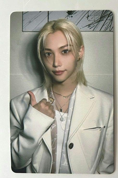 Amazon.co.jp: straykids ATE タワレコ ラキドロ Felix