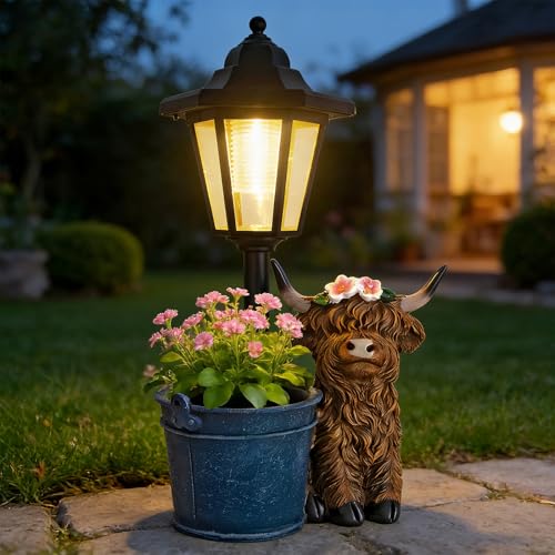 Solar Highland Cow Outdoor Statue Garden Decor with Flowerpot & Lantern