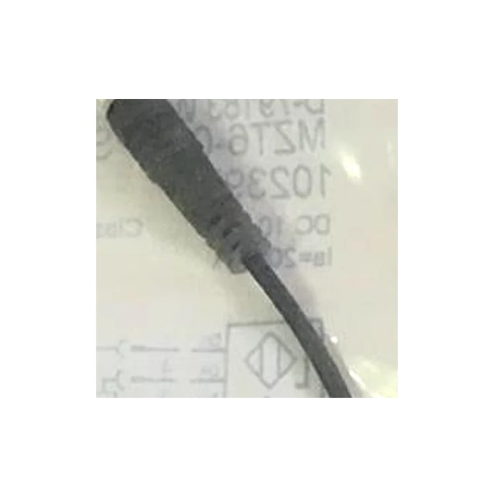 HHB8WL MZT6-03VPS-KR0 Proximity Sensor