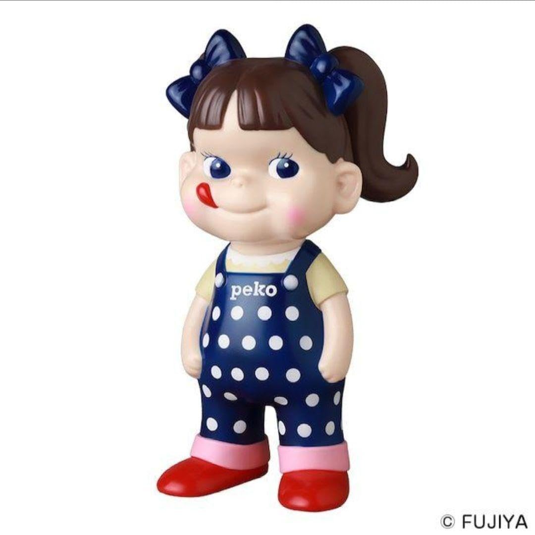 【新品】不二家 ソフビコレクション ペコちゃん overall girl MEDICOM TOY - 不二家ソフビコレクション ペコちゃん（THE