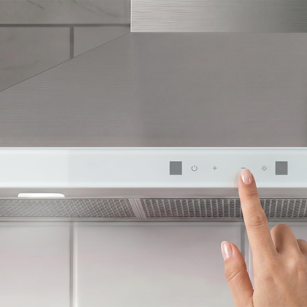 Cecotec Okap piramidalny 70 cm Bolero Flux PT 704400 Inox A+++. Przednie szkło w kolorze białym, ssanie 449,5 m³/h, niewidzialne sterowanie dotykowe, funkcja wzmacniacza, filtry zmywalne, klasa A+++