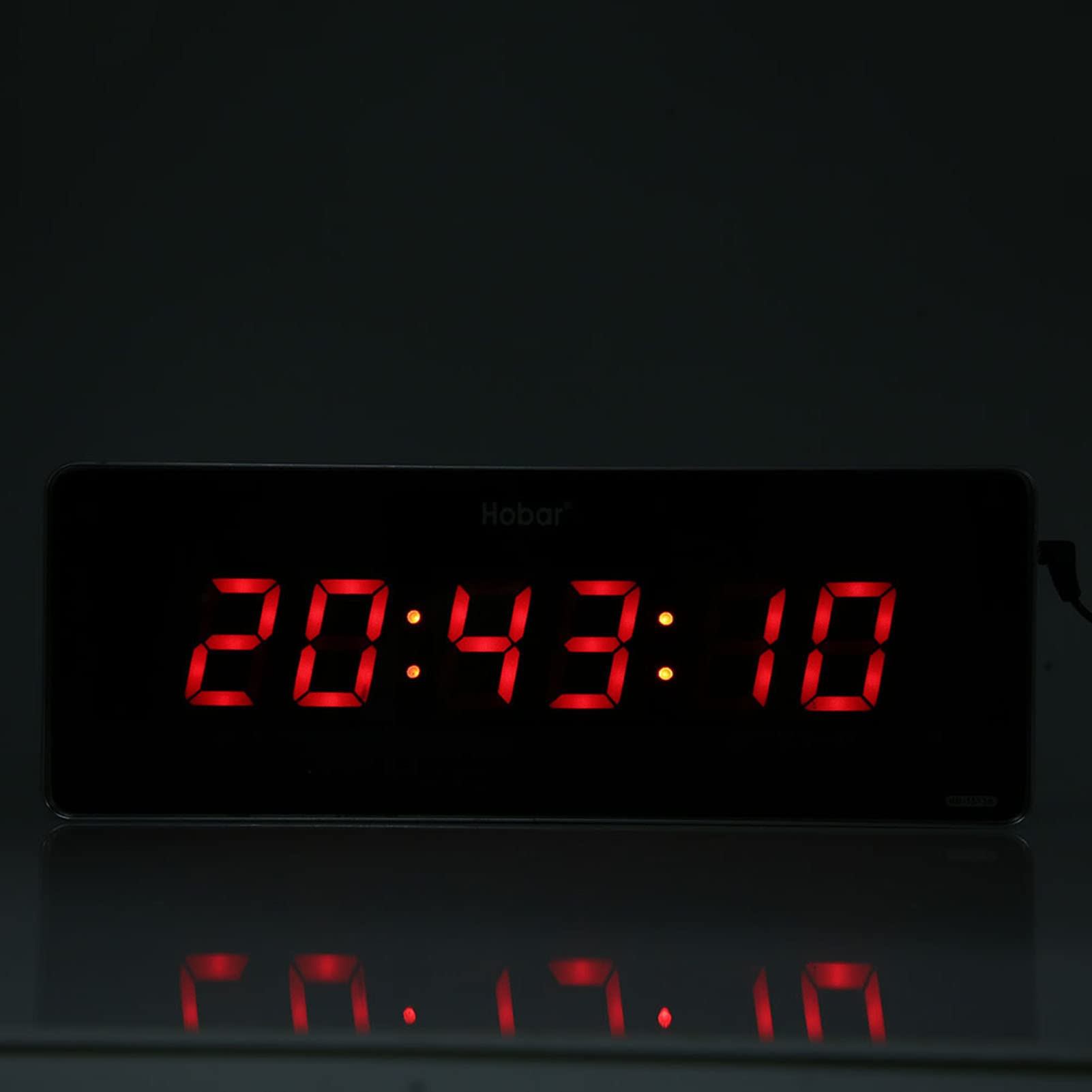 Marhynchus Relojes de Pared de Aleación de Aluminio Enchufe de la UE 110‑240V Oficina Dormitorio Reloj LED Digital(36 * 13 * 3cm-Reloj, Minutos, Segundos, Pantalla Digital.)