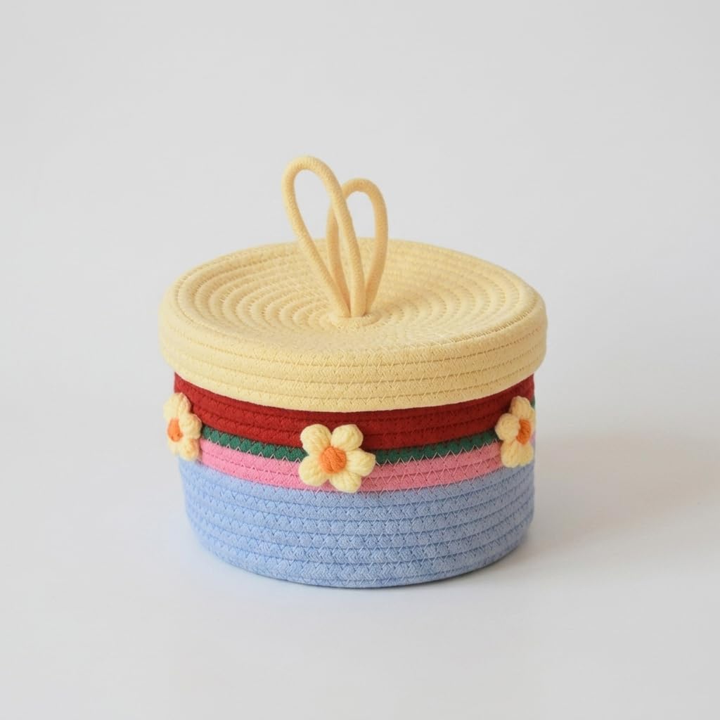 Panier rangement tissu avec couvercle jaune et base bleue pour chambre