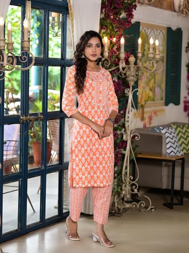 Image of Juniper Orange Ethnic Motif Printed Cotton Kurta & Pant Set With Lace