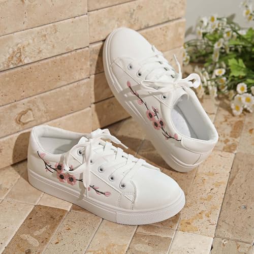 Chaussures blanches brodées femme style décontracté chic