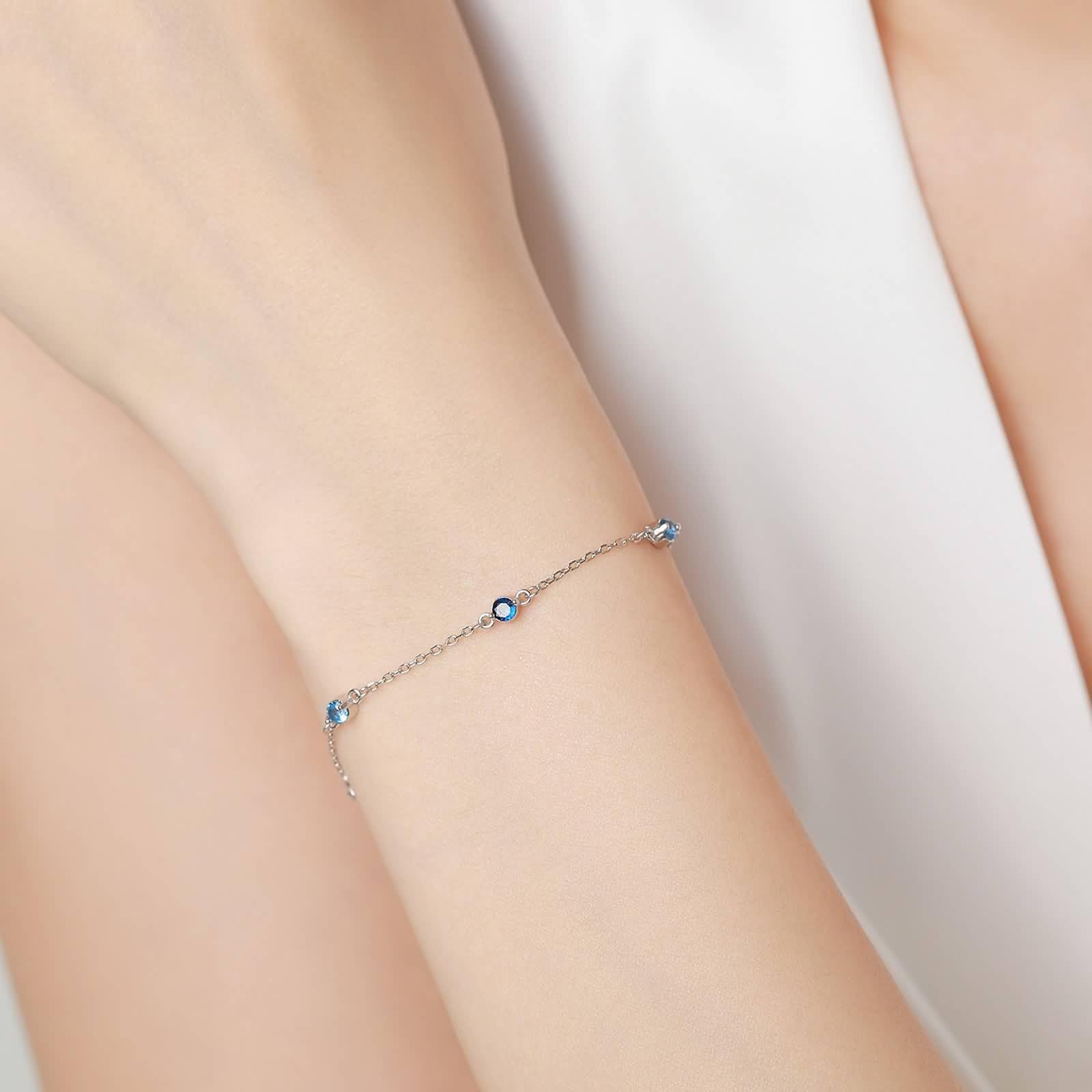 Pulsera para Mujer de Oro Blanco 9K / 14K / 18K, Redondo con Zafiro Creado de 0,35 ct y Topacio de 0,2 ct, Cadena Extensible 16 CM + 5 CM, Pulseras de Ajustable Mujer de Plata Azul