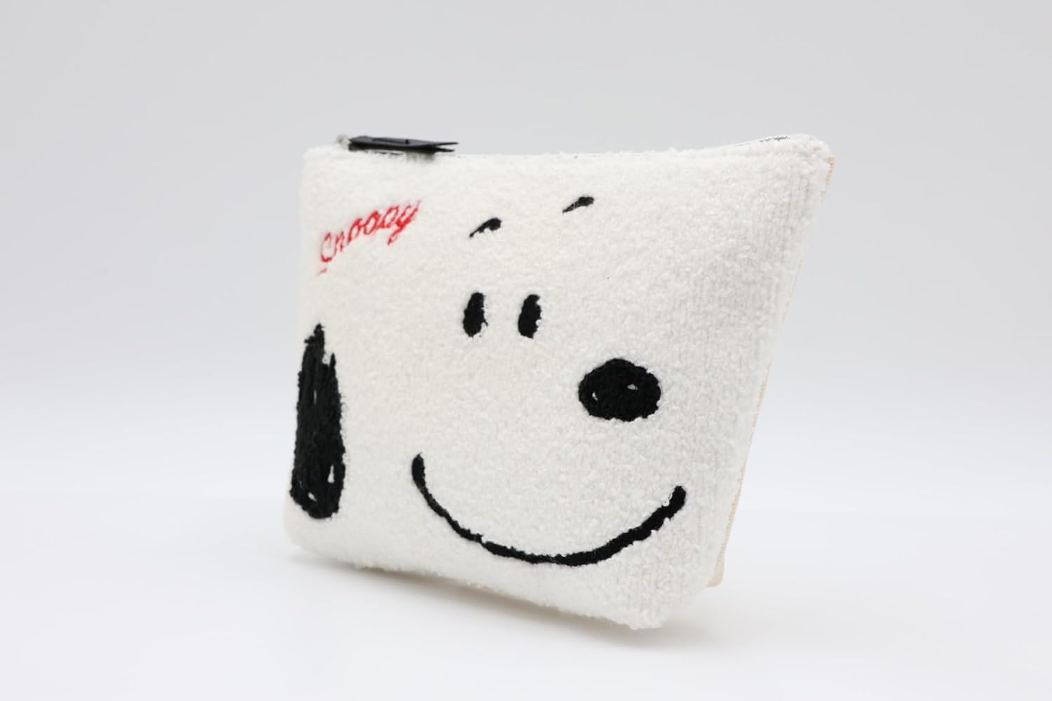 Peanuts(ピーナッツ Women's Fluffy and Cute Feel. Can be Used as a Makeup Pouch or for Small Items