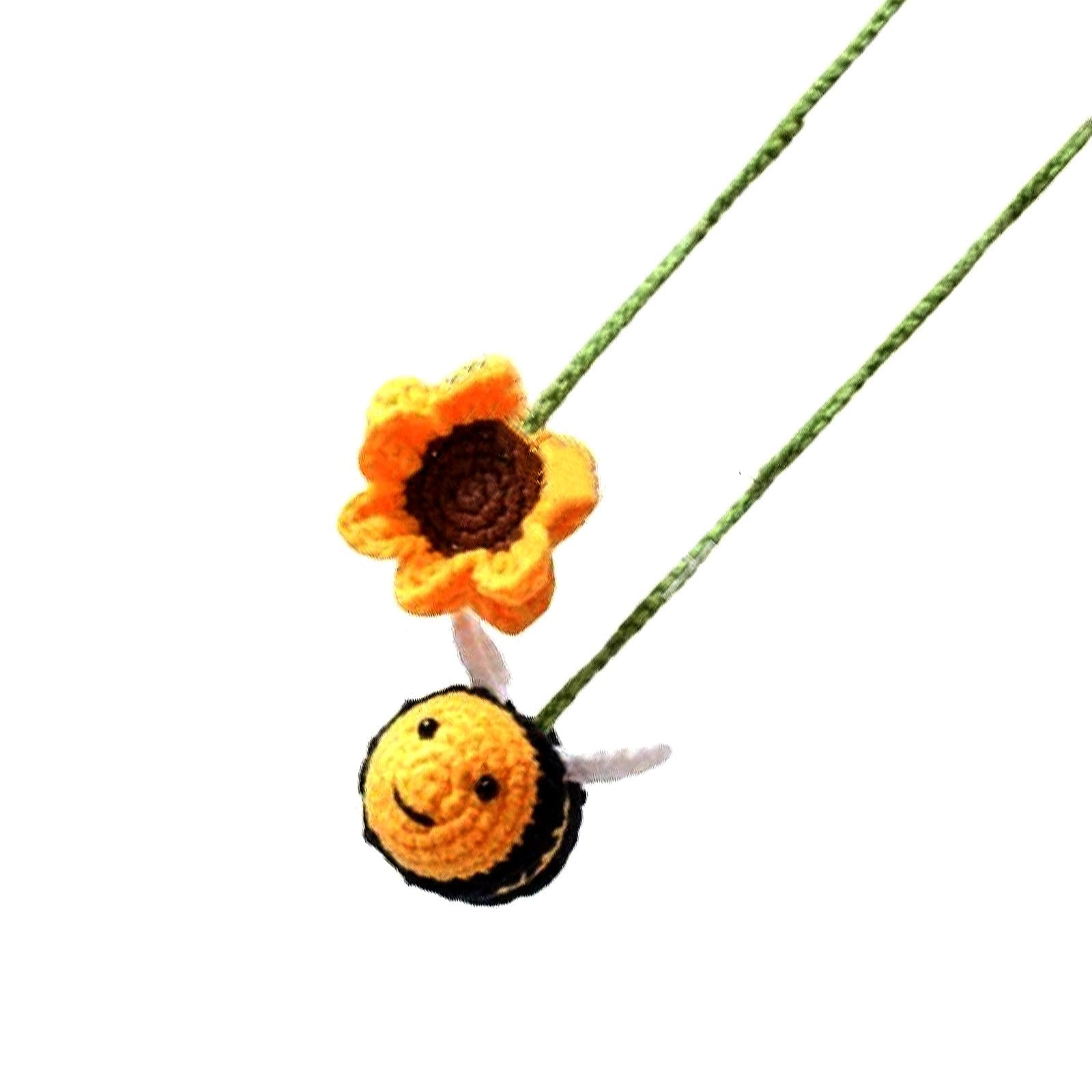 Knitted Bees Flower Pendant Decors Automotive Interior Charm Decorations Rearview Hanging Ornament Automotive Interior Charm