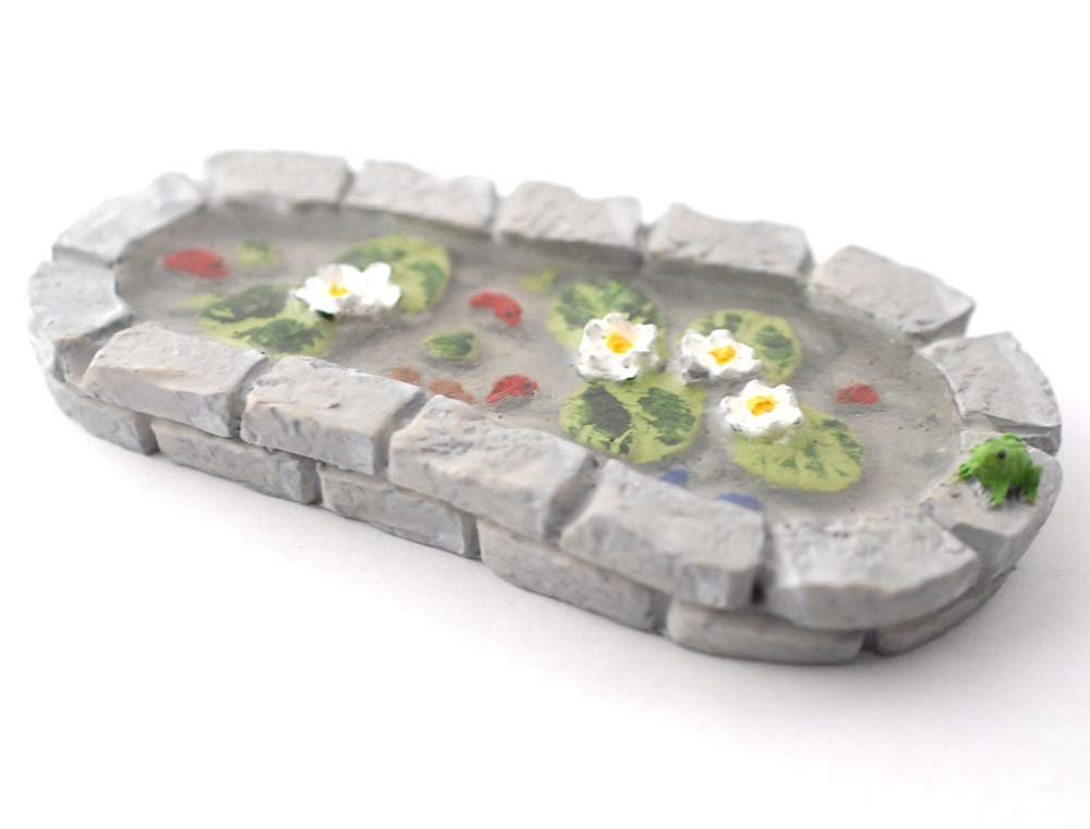 Dolls House Grey Brick Garden Pond with Frog Miniature 1:12 Scale Accessory