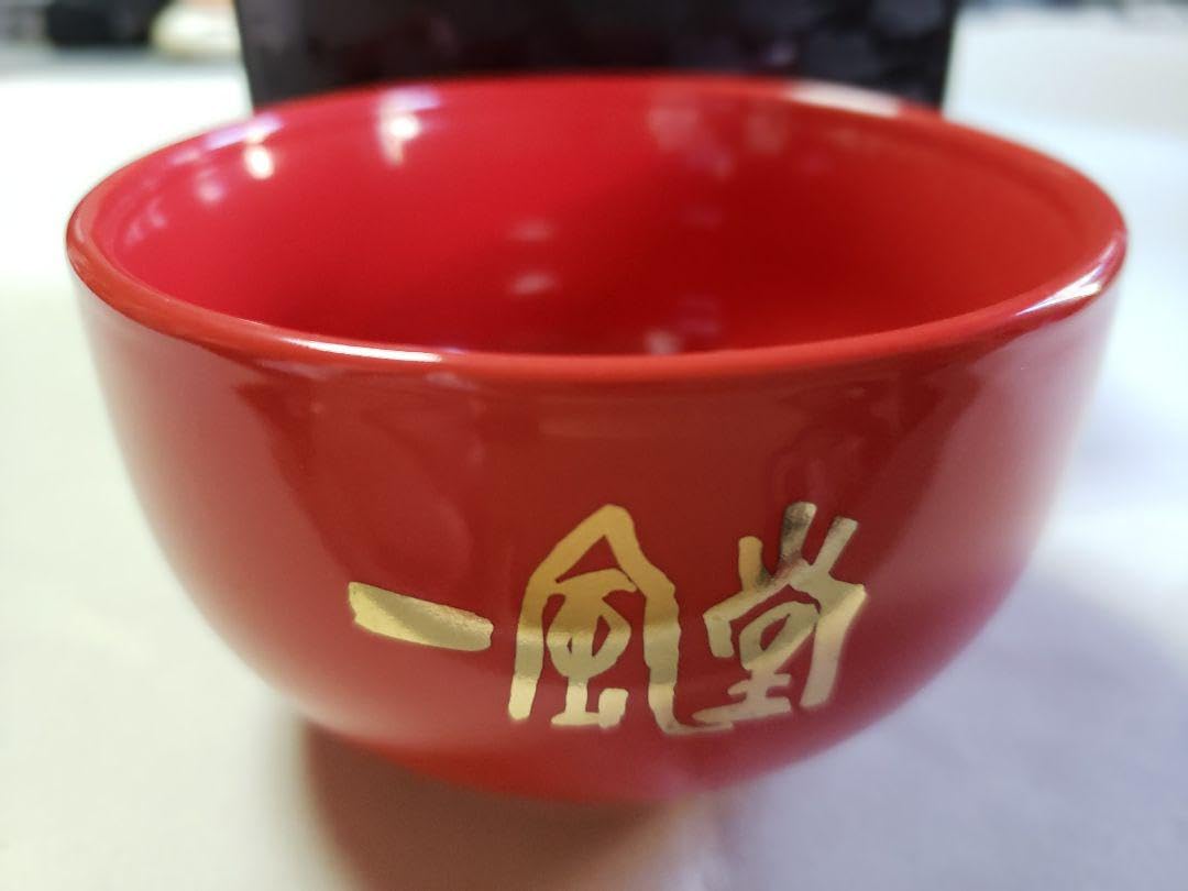 貴重すみれラーメンどんぶり