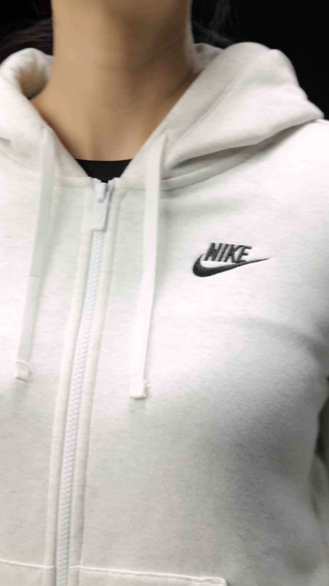 white nike zip up womens