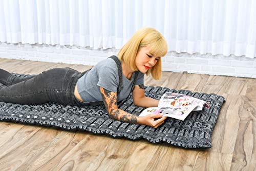 Image of Leewadee - Foldable Floor Mattress - Japanese Roll Up Futon -Trifold Tatami Mat- Guest Floor Bed - Camping Mattress - Thai Massage Mat, Kapok Filled, 75 x 28 inches, Black