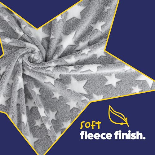 WICKED GIZMOS Glow in the Dark Blanket – Soft Fluffy Fleece Blanket for Kids, Cosy & Snuggly Flannel Throw, for Girls or Boys – Grey Stars, 127 x 152 cm - Image 5