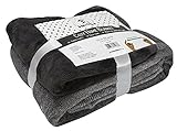 SUPER WEICH: Die Henry´s Premium Wohndecke aus kuschelig weichem Plüsch in verschiedenen Grau- Tönen mit eleganten breiten Streifen ist wunderbar weich, warm und hautsympathisch. Als Bettüberwurf oder Kuscheldecke der neue Liebling zu Hause!
