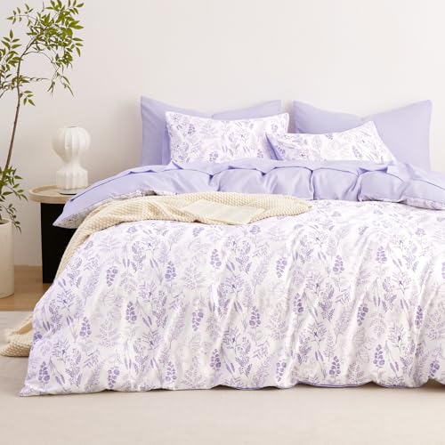 Image of Wake In Cloud - Floral Comforter Set, Botanical Vintage Flower Coquette Cottagecore Aesthetic for Women Teen Girls, Soft Lightweight Dorm Bedding, 3 Pieces, Lilac, Queen Size