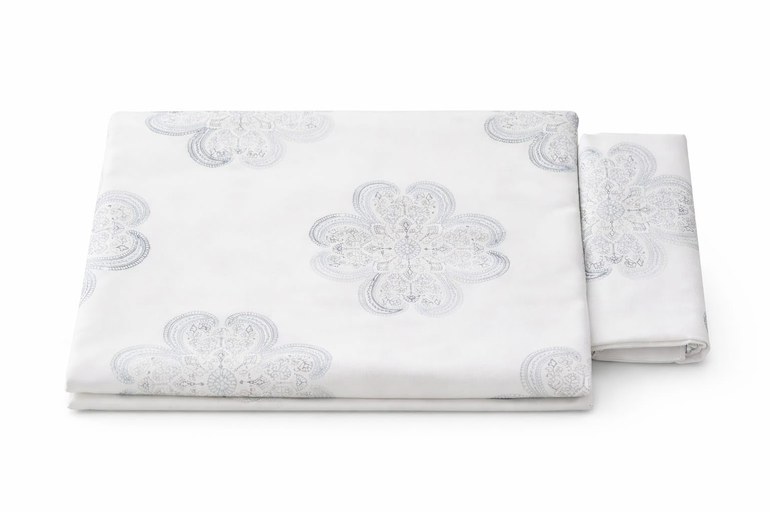 Looms & Weaves Queen Bedspread, White with Blue Mandala Print, Elegant Paisley Design-image-42