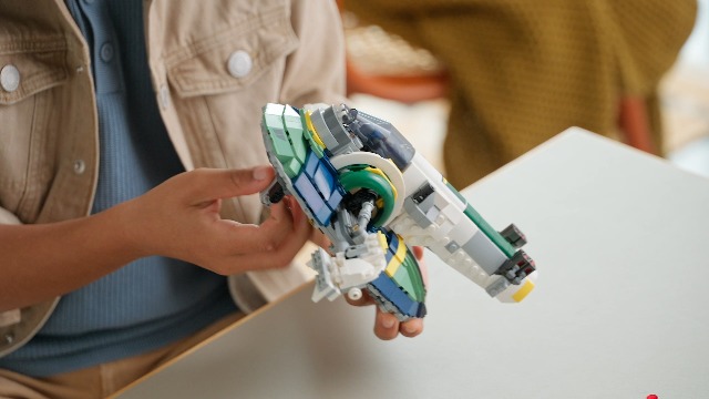 LEGO Star Wars: Attack of The Clones Jango Fett's Starship