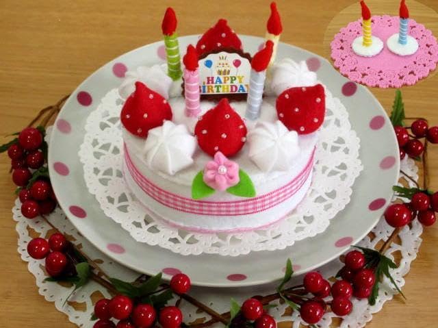 Amazon.co.jp: フェルト ままごと 苺のお誕生日ホールケーキ ろうそく