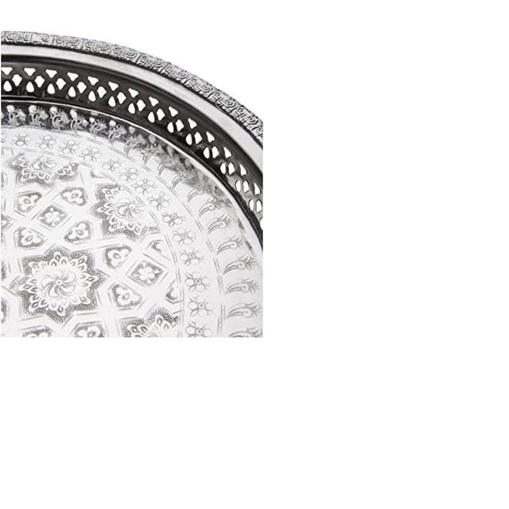Service à thé marocain complet composé d'une théière artisanale en maillechort plus un plateau martelé à la main avec des gravures ethniques plus 6 verres en verre avec des gravures traditionnelles