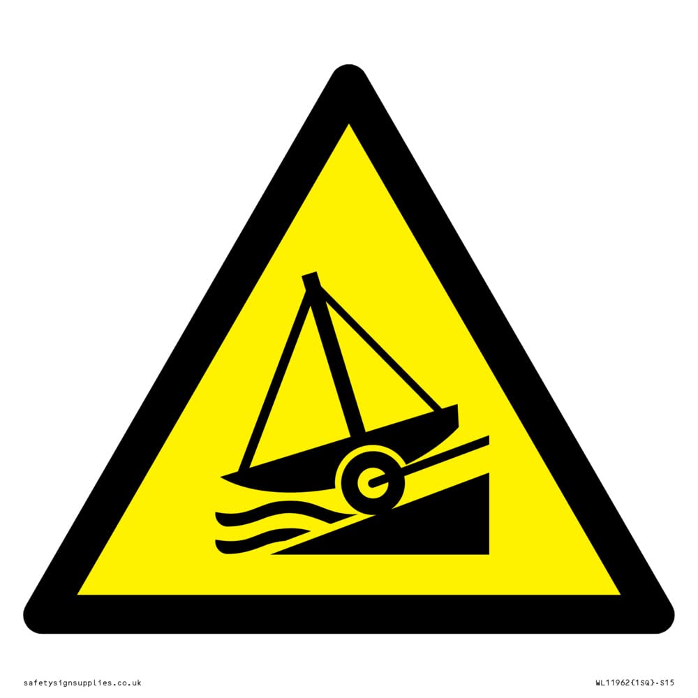 W044 Warning: Slipway Sign - 150x150mm - S15