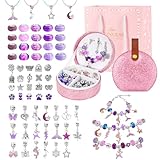 Cadeaux Créatifs Premium : Chaque fille adore créer ses propres bijoux uniques ! Notre kit de fabrication de bracelets à breloques pour filles de 5 à 12 ans contient tout ce dont elles ont besoin pour créer des pièces magnifiques et explorer leur créativité. Avec une variété de breloques incluses, elles peuvent librement mélanger différentes perles et pendentifs, et les assortir selon leurs préférences et leur imagination pour créer des bijoux uniques.